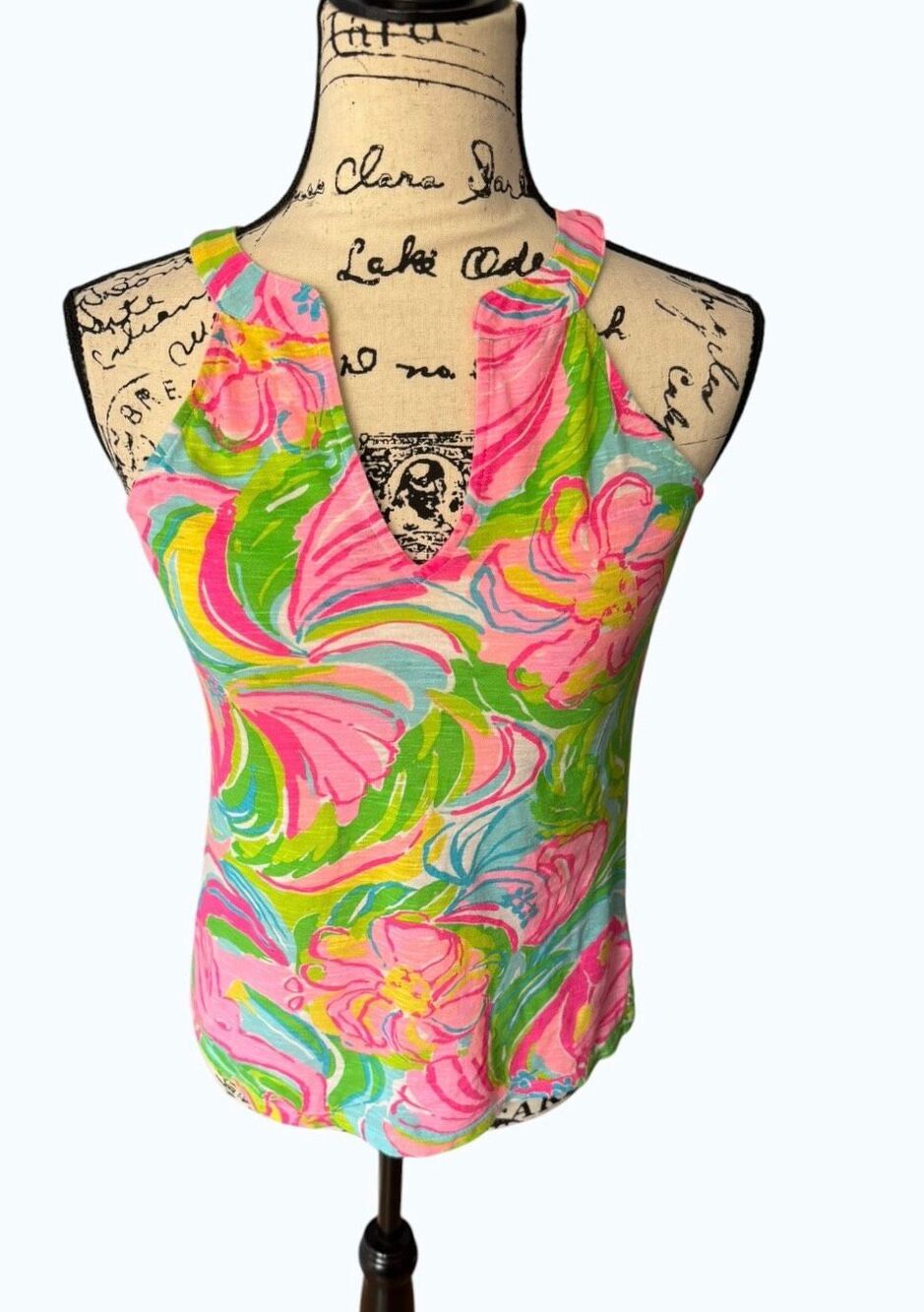Lilly Pulitzer Arya Tank Top XS Pink Green Tropical Floral Keyhole V-Neck Cotton
